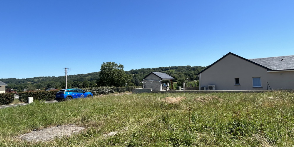 terrain à LOUBAJAC (65100)
