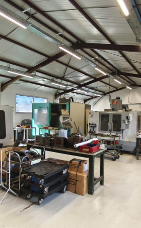 Local commercial  GELOS