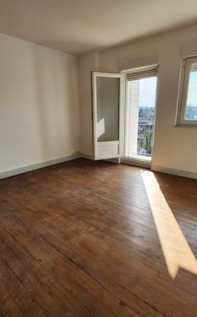 Appartement  OLORON STE MARIE