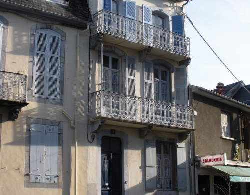 maison  BAGNERES DE BIGORRE