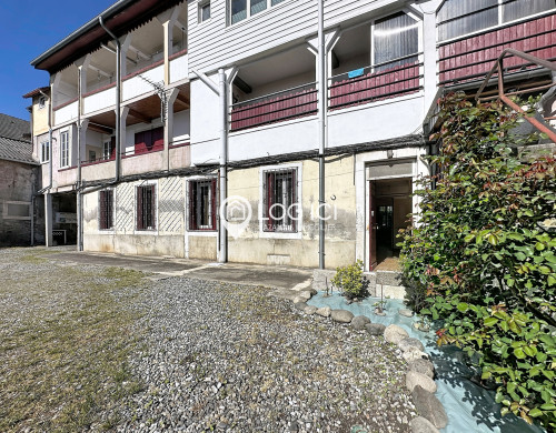 appartement  NAY