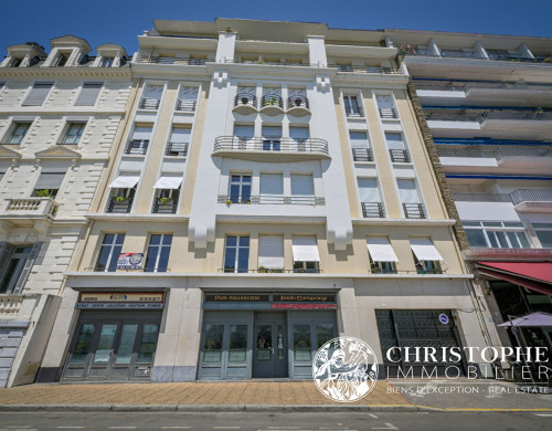 local commercial  PAU