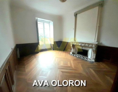 appartement  OLORON STE MARIE
