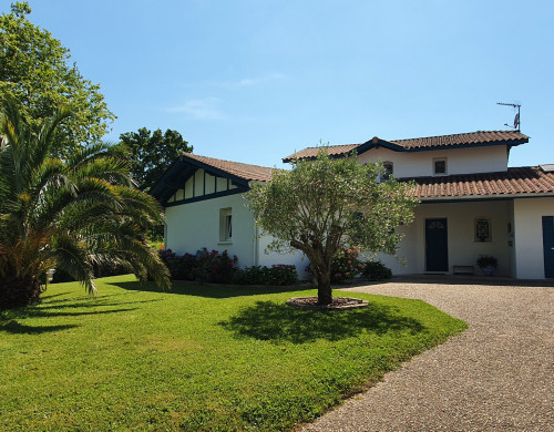 maison  BASSUSSARRY