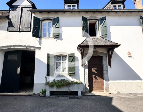 maison  OLORON STE MARIE
