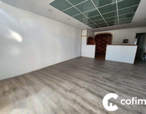 local commercial  OLORON STE MARIE