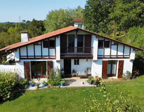 maison  ASCAIN